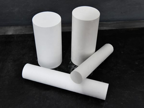 精良陶瓷與普通陶瓷的主要區(qū)別是什么-氮化硼陶瓷廠家